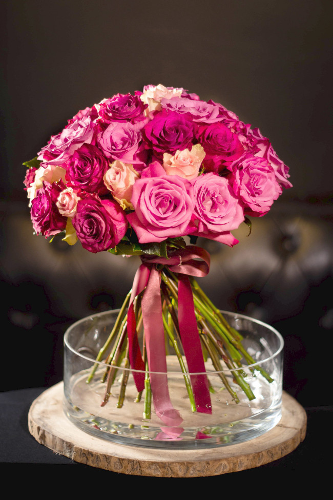 Ramo de ROSAS ROSADAS Y ROJAS