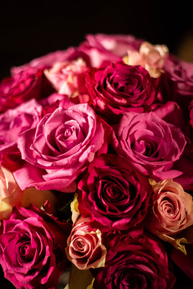 Ramo de ROSAS ROSADAS Y ROJAS 2